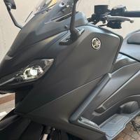 Tmax 560