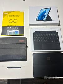 Microsoft Surface pro 8 + tastiera + penna