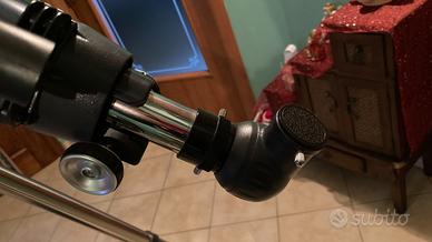 Telescopio Astronomico Celestron Astromaster 70EQ