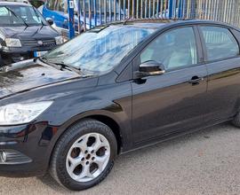 Ford Focus 1.6 (115CV) 5p. Bz.- GPL Titanium