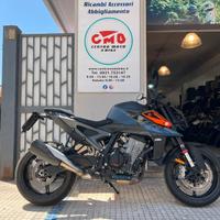 KTM DUKE 990 pronta consegna DEMO KM 1300