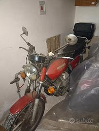 Moto Guzzi V 35 - 1979