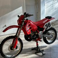 Cr 250