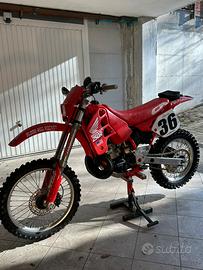 Cr 250