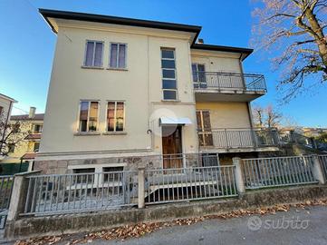 4 LOCALI A BATTAGLIA TERME