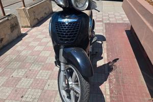 Aprilia Scarabeo 200
