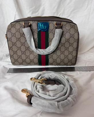 Borsa Gucci nuova non usata con tracolla