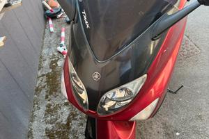 Yamaha T-max 500