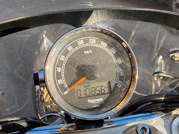 Triumph America del 2015