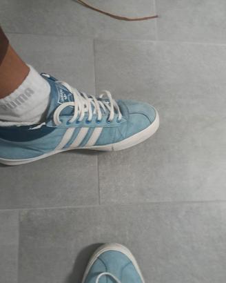 sneakers Adidas mid top azzurre 