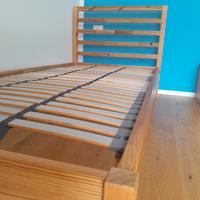 struttura letto TARVA e base a doghe LUROY