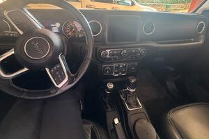 Jeep Gladiator Gladiator 3.0 V6 Overland 4wd auto