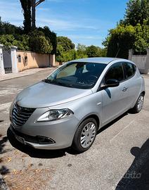 Lancia Ypsilon 1.2 Silver