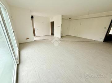 3 LOCALI A VIADANA