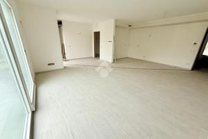 3 LOCALI A VIADANA