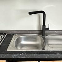 Piano cucina con piano cottura 5 fuochi e lavello