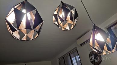 Lampadario a sospensione colore nero/legno