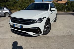 Volkswagen Tiguan 2.0 TDI 150 CV SCR DSG 4MOTION R