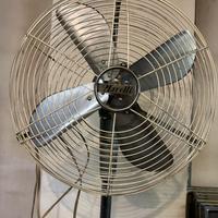 Ventilatore a piantana Marelli