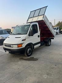 Iveco Daily 35c11 Ribaltabile Trilaterale