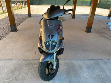 Malaguti F12 50 Phantom