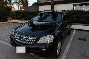 Mercedes ML 420 V8 diesel 306cv