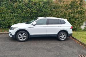 Cerchi R18 con gomme 235/55 per VW Tiguan