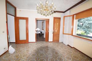 Rif.PCS79A| casa ind. giavera del montello