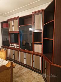 Mobile soggiorno con tavolo rotondo allungabile 