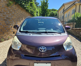 Toyoya iq 1.0 ctv