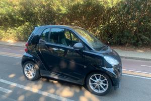 SMART FORTWO COUPE MHD con PORTA BICI OMOLOGATO