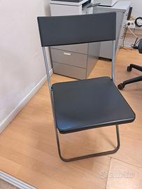 SEDIE PIEGHEVOLI IKEA VIHALS NERE CON CUSCINI