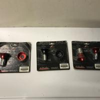 Yamaha R1 R6 protezioni ruota Ergal NUOVO 