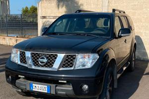 Nissan Path Finder 