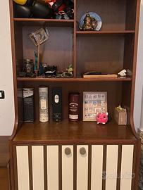 Credenza con libreria