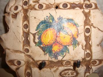 Porta chiavi a muro in ceramica natura "Limoni"