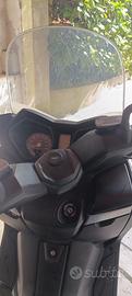 Yamaha XMAX