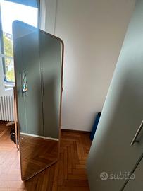 specchio da terra Ikea IKORNNES