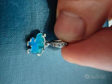 Charm pandora.