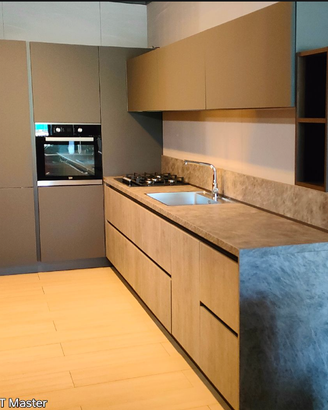 CUCINA ANGOLO EXPO' 194X424 cm   CON 4 ELETTRODOM.