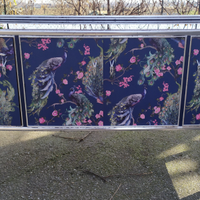 Mobile in legno con 4 ante e cristallo nero