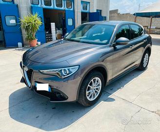 Alfa Romeo Stelvio 2.2 Turbodiesel 180 CV AT8 Q4 B