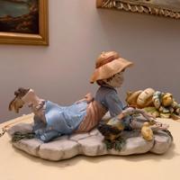 Bambina con pulcini Volta