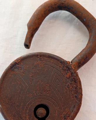 Antico lucchetto 2 Tours anno 1920 da collezione 