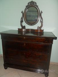 Como' antico con specchio