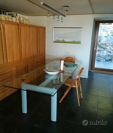 Tavolo da pranzo in vetro e metallo "TUBE D'AVION"