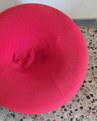Poltroncina rossa Gaetano Pesce UP2 vintage