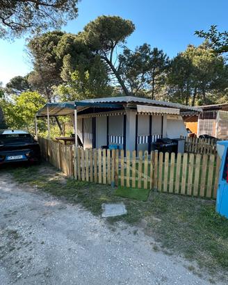 Roulotte con veranda rigida