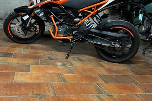 KTM duke 125 ABS