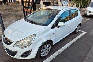 Opel Corsa 1.2 5 porte Sport